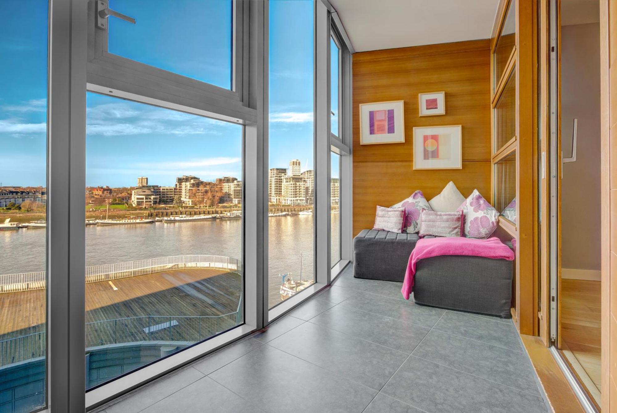 Cozy 1-bed Flat - Charming Vibe Apartamento